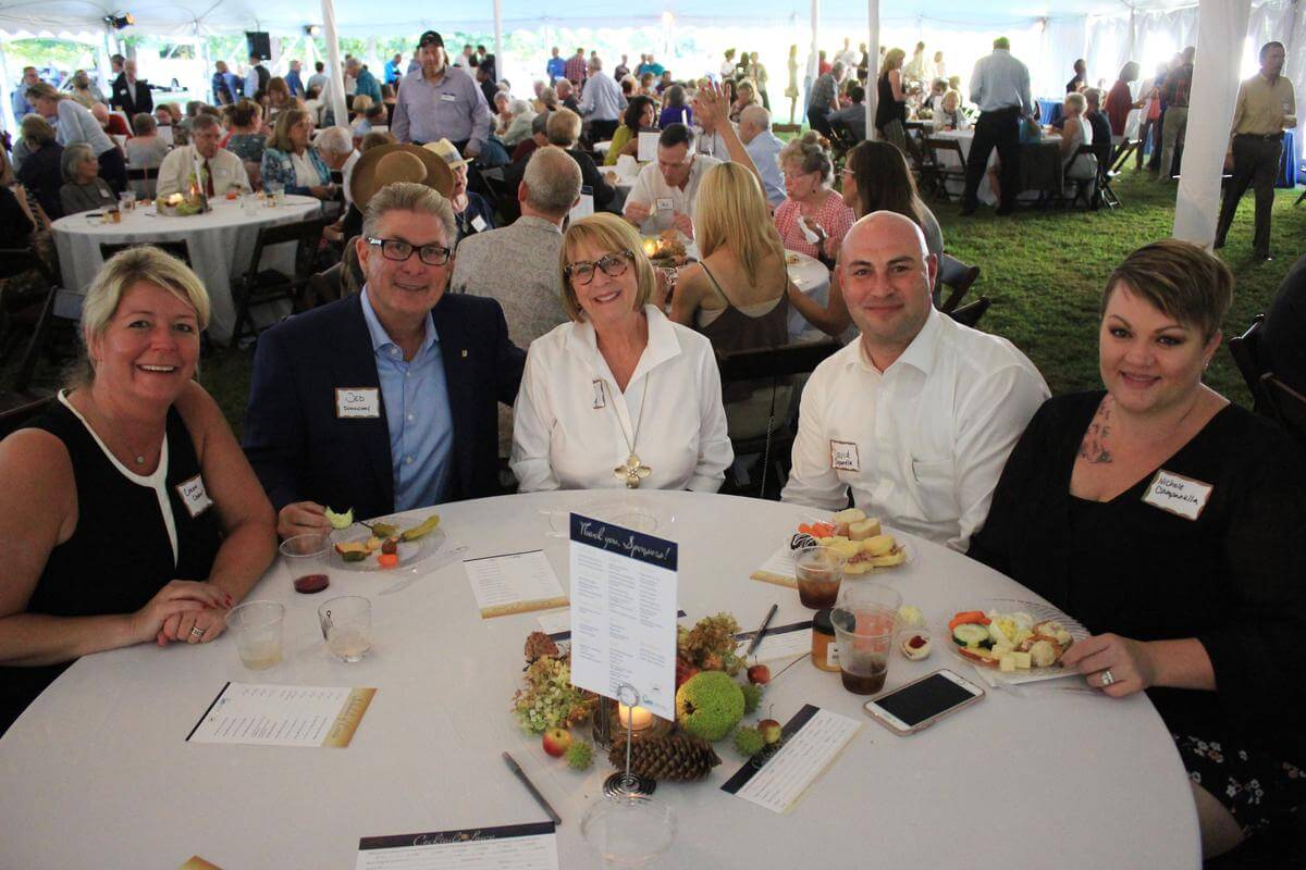 Cocktails on the Lawn Photos Cave Hill Heritage Foundation